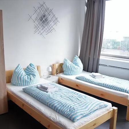 Work And Marsdorf Apartment *